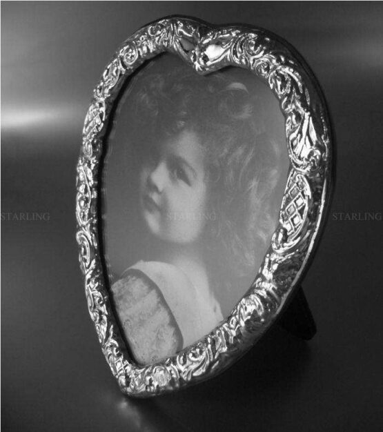 FOTORAHMEN SOLID STERLING SILVER 925--HERZRAHMEN--ANTIQUE VINTAGE FINISH HEART SHAPED FRAME VICTORIAN STYLE--MATTIERTER HOLZRÜCKEN--9x13 – Bild 9