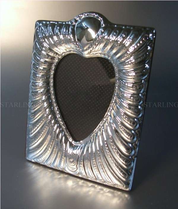 FOTORAHMEN SOLID STERLING SILVER 925--ANTIQUE VINTAGE FINISH--VICTORIAN EMBOSSSED & ENGRAVING FIELD--FLAMY HEART--5×6 – Bild 4